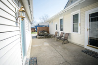 209 E Arnold-12