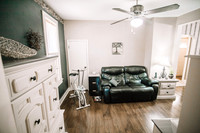 209 E Arnold-20