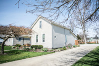 209 E Arnold-4