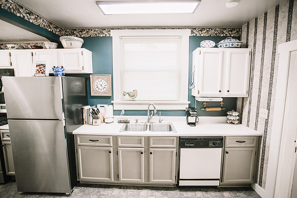 209 E Arnold-26